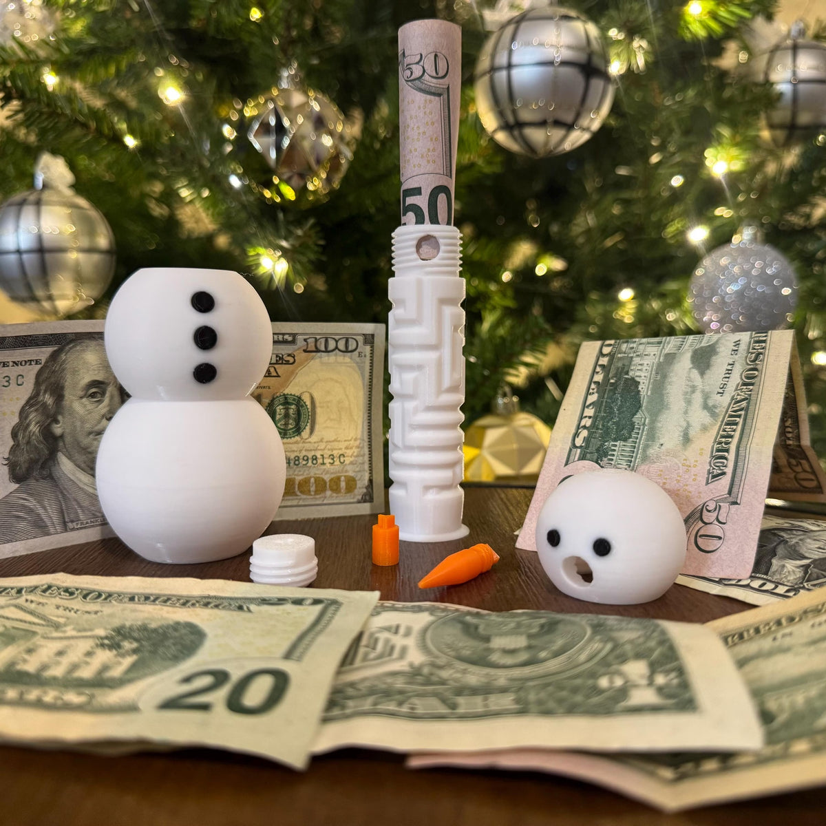 3D-Printed Snowman Puzzle Gift Box
