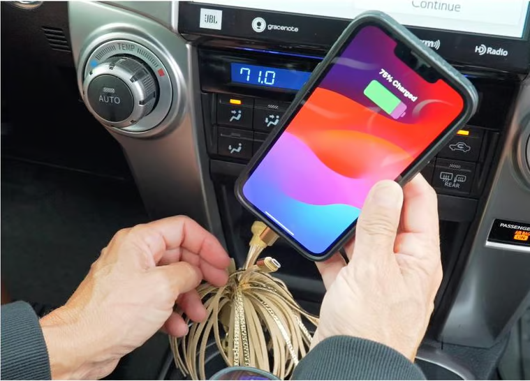Universal Charging Tassels Keychain for Apple & Andriod